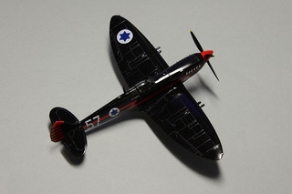 72_spitfire_mk9_03-02.jpg