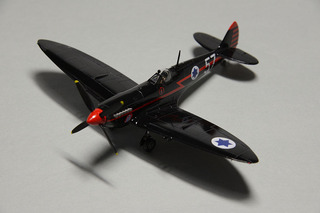 72_spitfire_mk9_03-05.jpg